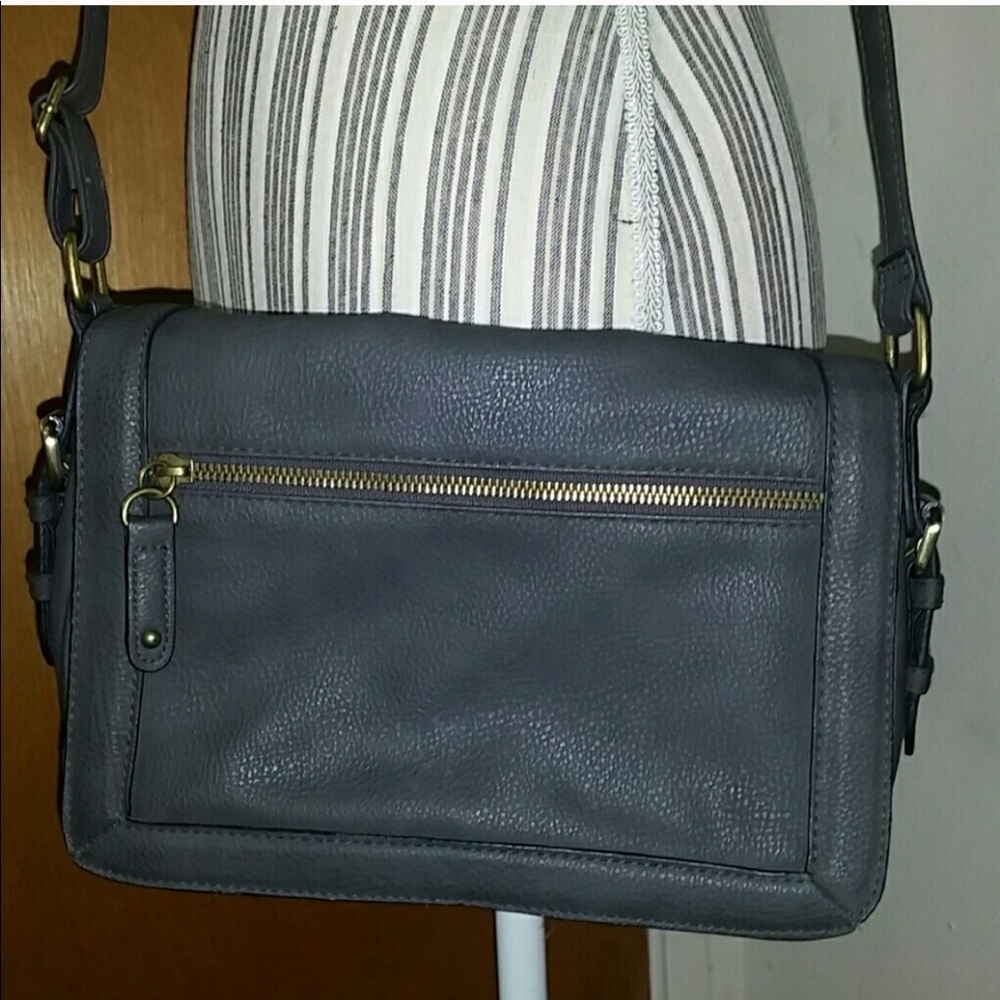 Crossbody purse